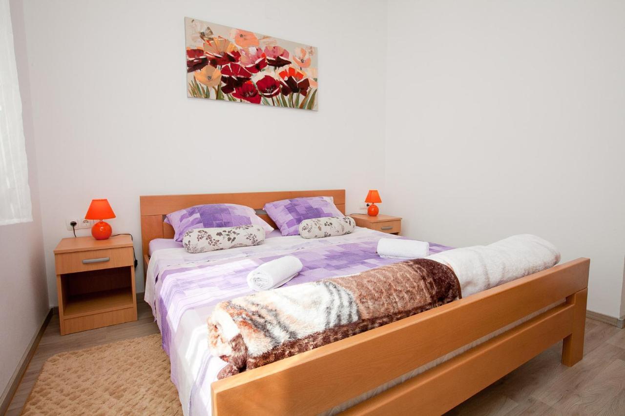 Apartmani Lea Стариград-Пакленица Экстерьер фото
